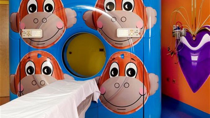 hospitales amigables con arte