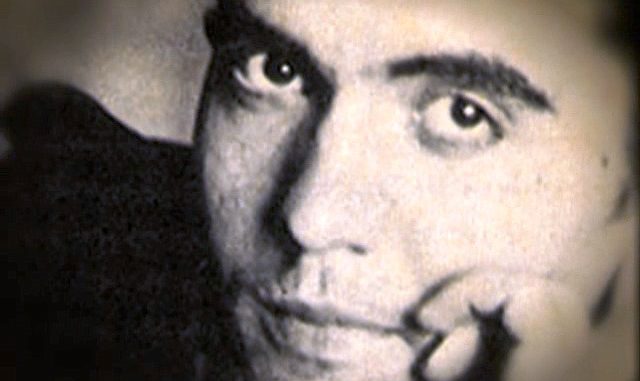 Federico García Lorca rostro amarillo