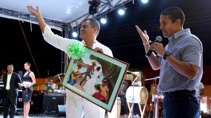 correa noche cultural