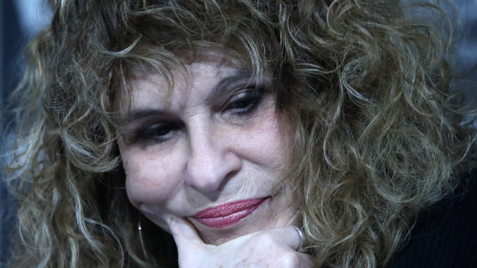 GIOCONDA BELLI REAFIRMA LA FIGURA DE LA MUJER EN SU VISITA A CHILE