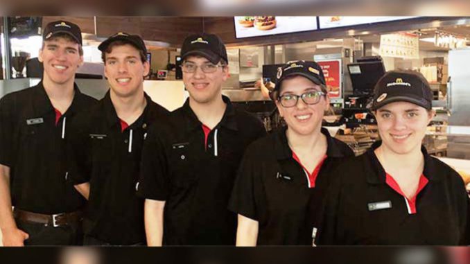 quintillizos-mcdonalds-770x470