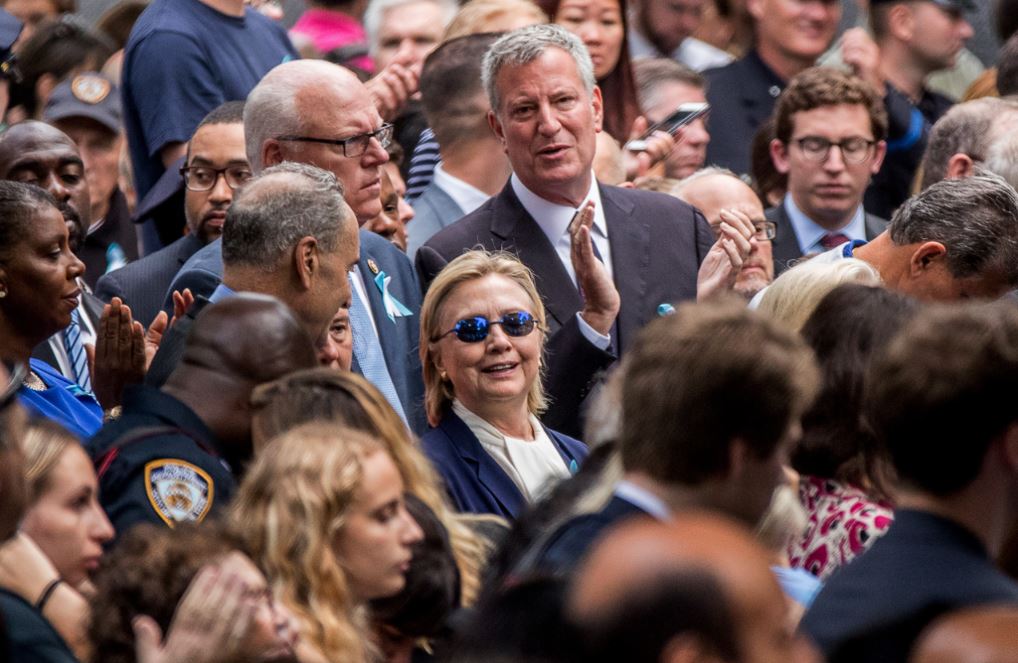 hillary-gripe