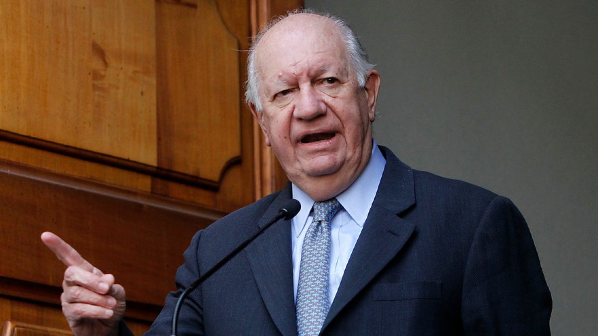 Expresidente chileno Ricardo Lagos dice estar listo para competir por