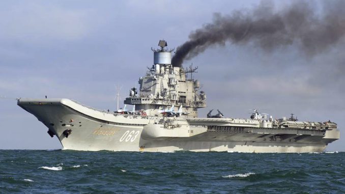 LA MARINA BRITÁNICA ESCOLTA A BUQUES DE GUERRA RUSOS EN EL CANAL DE LA MANCHA