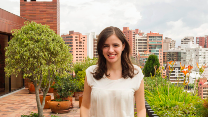 Isabel Jijón, escritora quiteña. Fotos de Ana María López para La República.