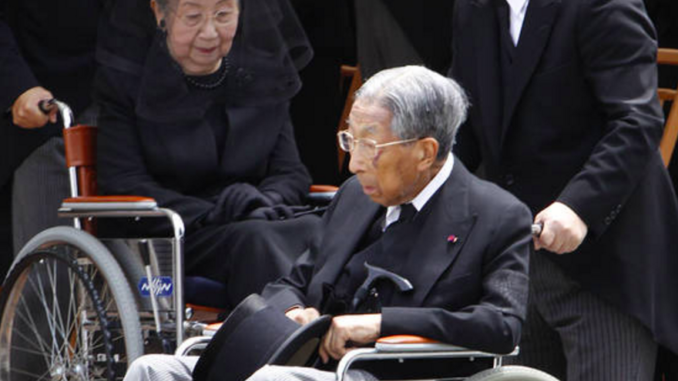 príncipe Takahito de Mikasa
