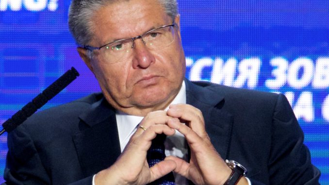 EUR-GEN RUSIA-MINISTRO DETENIDO