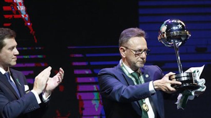 Alejandro Dominguez,Plinio De Nes