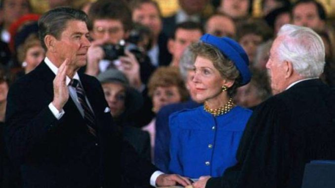 Ronald Reagan investidura, foto aarp.org