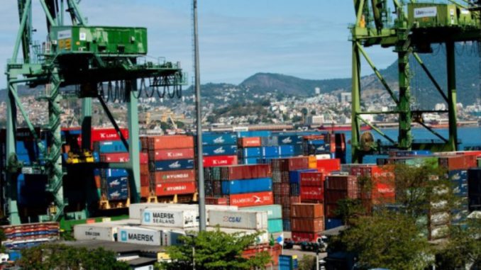 brasil-acumula-superavit-comercial-record-enero-julio_1_2382250