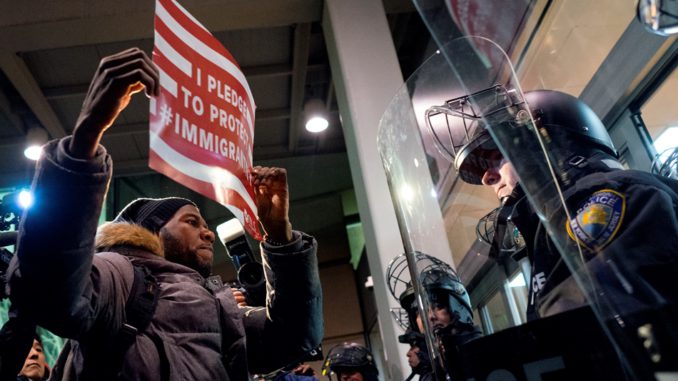 AMN GEN TRUMP REFUGIADOS IMPACTO