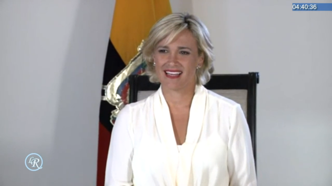 Cynthia Viteri rueda de prensa