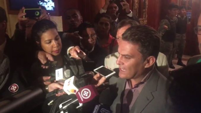 Jose Serrano denuncia
