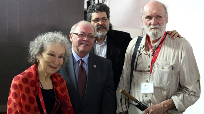 Margaret Atwood en feria de La Habana