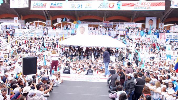 lasso cierre quito
