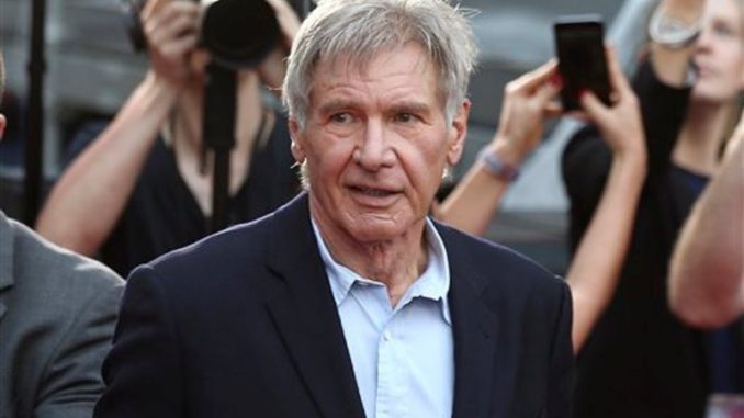 Harrison Ford despeinado