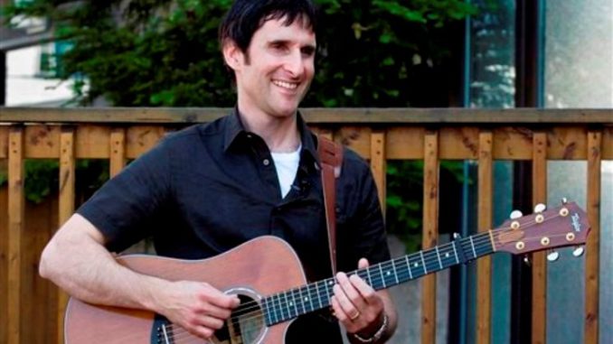 Dave Carroll united rompe guitarras