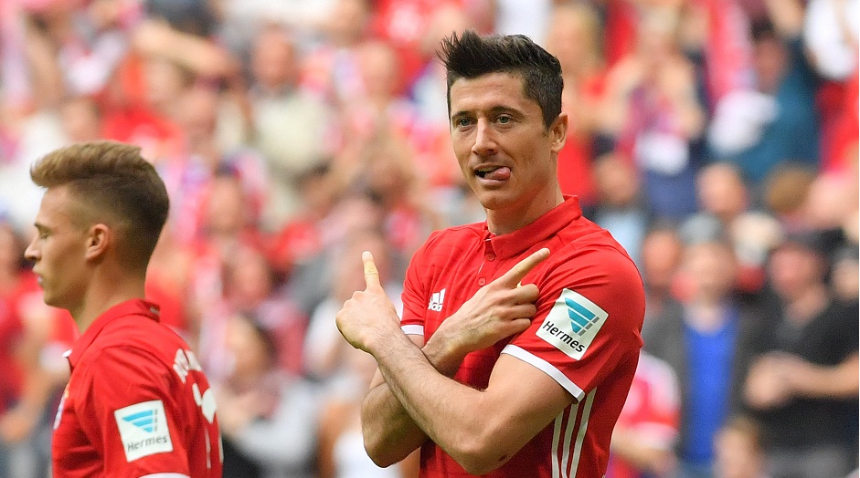 FC Bayern Munich vs FC Augsburg