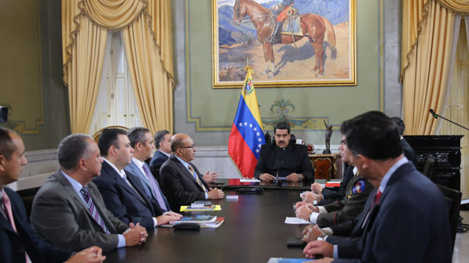 chavez consejo