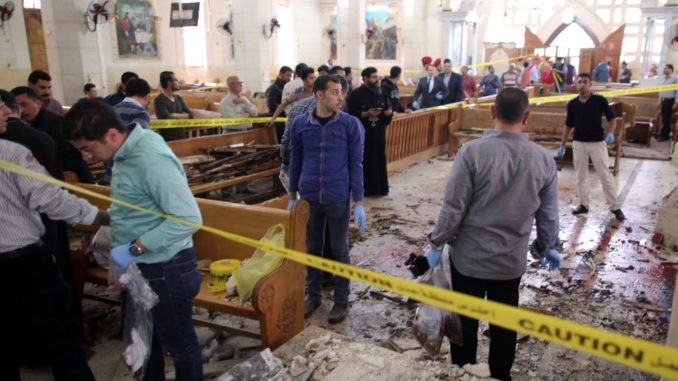 Estado Islámico atasca dos iglesias cristianas en Egipto, durante Domingo  de Ramos | La República EC