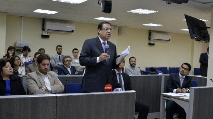 supercom contra 7 medios Captura