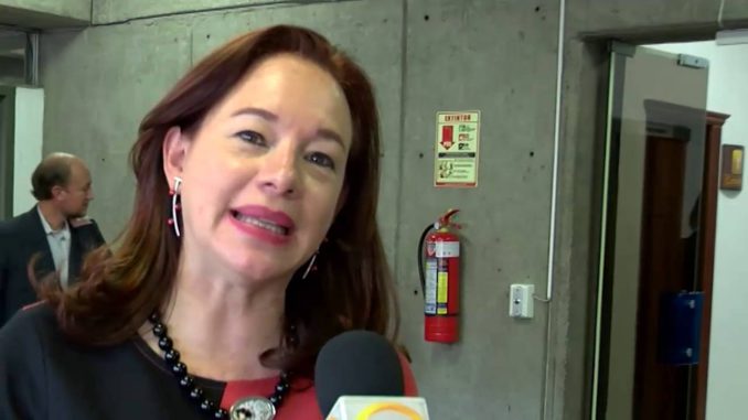 María Fernanda Espinosa