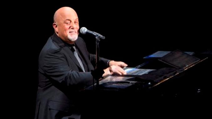 Billy Joel al piano