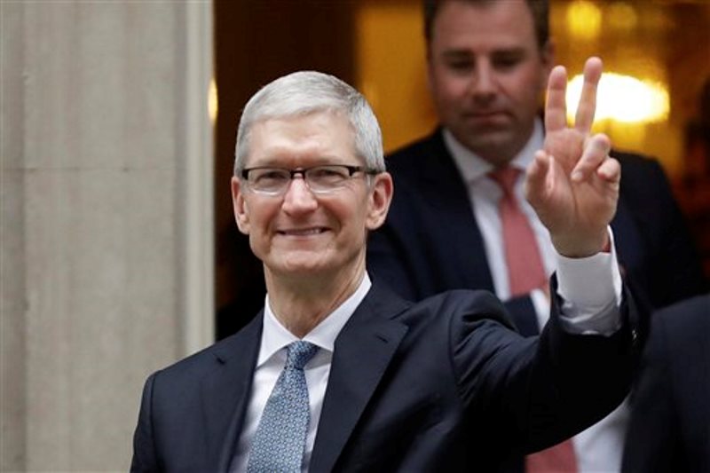 Tim Cook dejará su cargo como director ejecutivo de Apple en septiembre