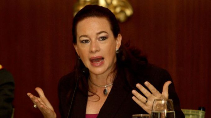 maría fernanda espinosa