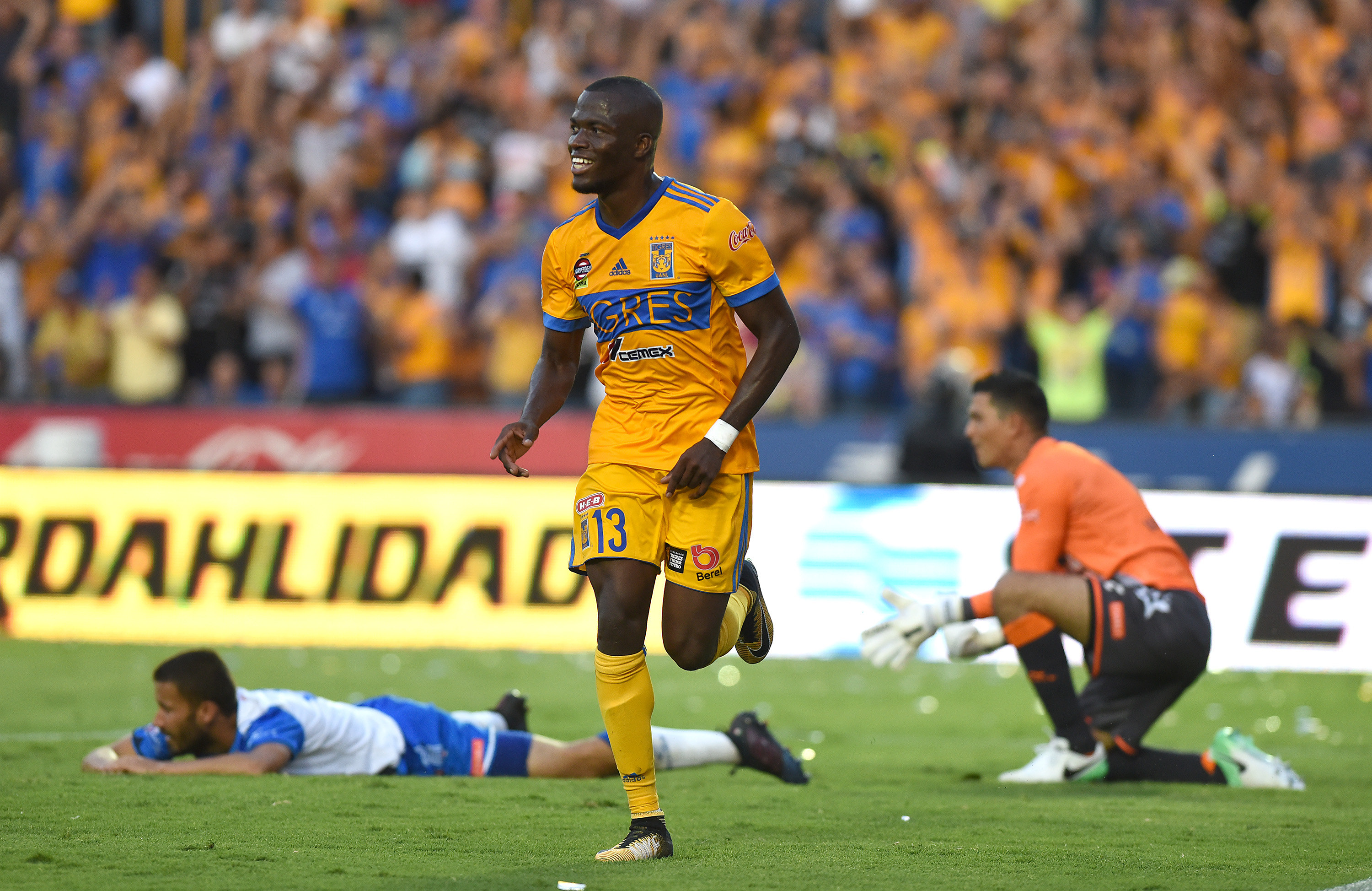TIGRES VS PUEBLA