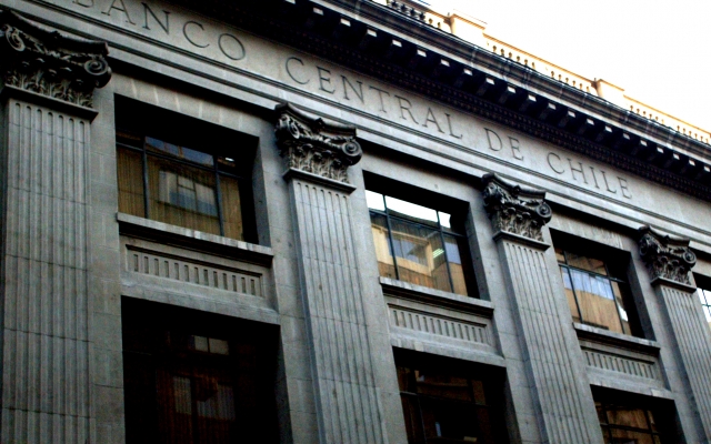 El Banco Central de Chile mantiene tasa de interés en 2,50 % anual | La ...