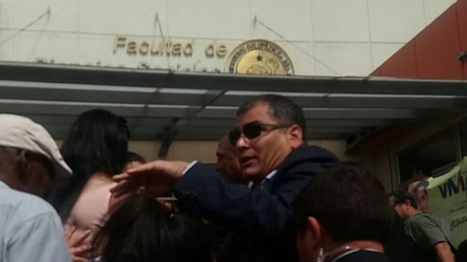 correa en la politécnica
