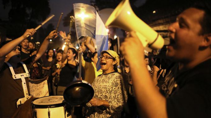 MANIFESTACIONES A FAVOR Y EN CONTRA DEL COMISIONADO DE LA CICIG EN GUATEMALA