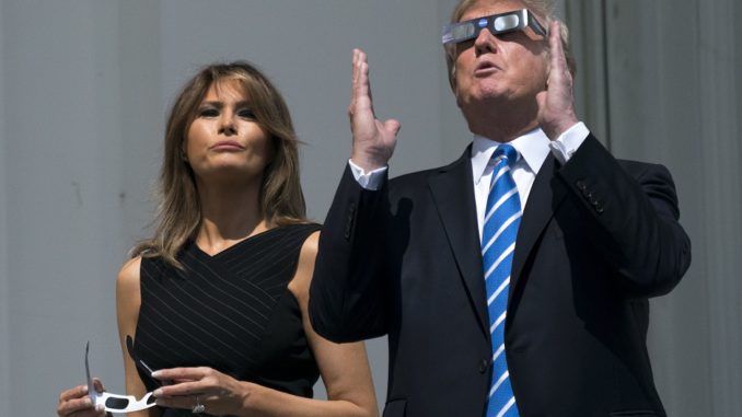 ECLIPSE SOLAR DESDE LA CASA BLANCA
