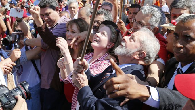 Expresidente Lula da Silva rinde cuentas ante la Justicia por acusación de corrupción