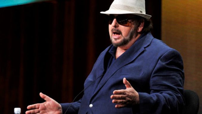 JAMES TOBACK-ACUSACIONES