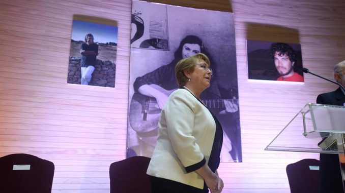 Michelle Bachellet homenaje Violeta Parra 100