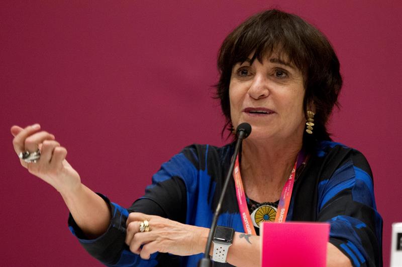 Rosa Montero: La posverdad crece porque “la gente escoge