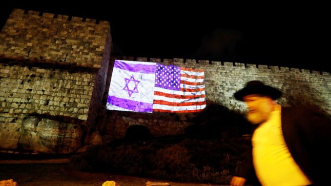 Trump reconoce a Jerusalén como capital de Israel y ordena mover su embajada