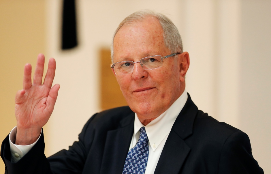 Kuczynski renuncia a la Presidencia del Perú  La República EC