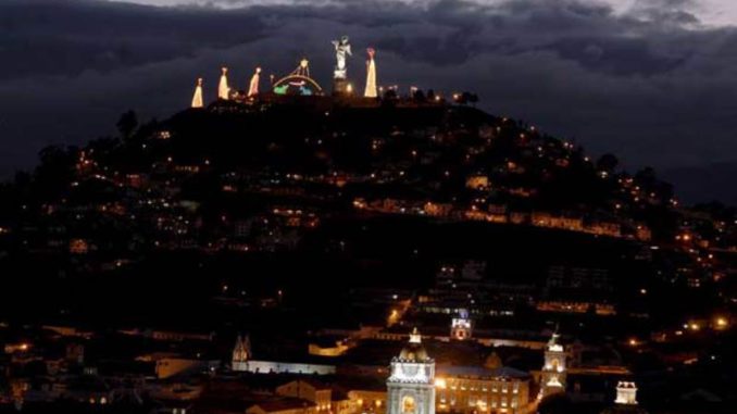 Panecillo quito