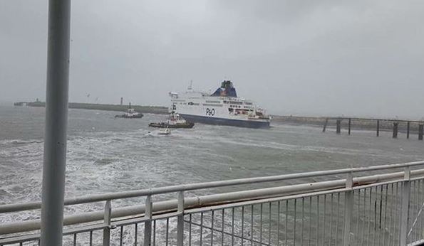 ferry_