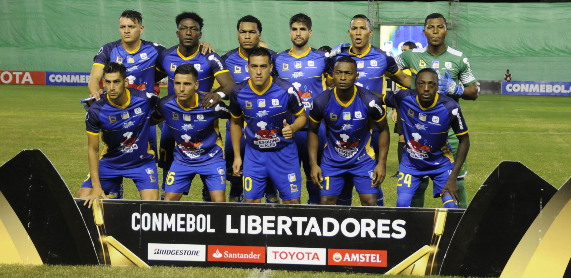 Resultado de imagen para Colo Colo vs Delfin Libertadores 2018