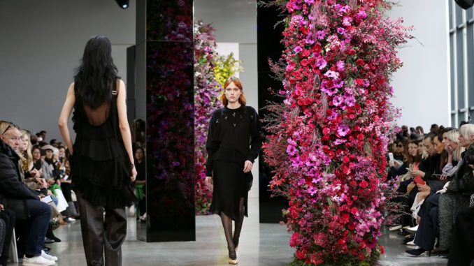 Jason Wu-Runway-New York Fashion Week Fall 2018