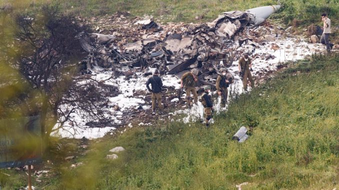 Cae un avión israelí en operación militar contra objetivos iraníes en Siria