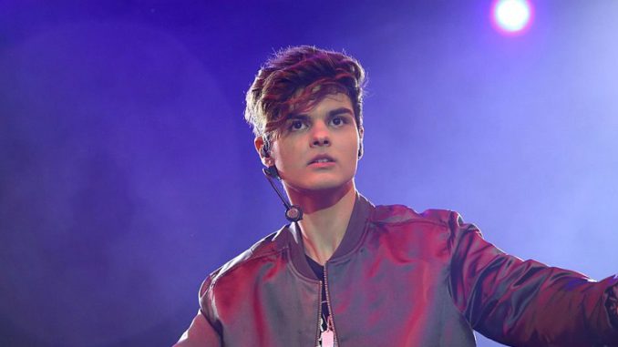 abraham Mateo