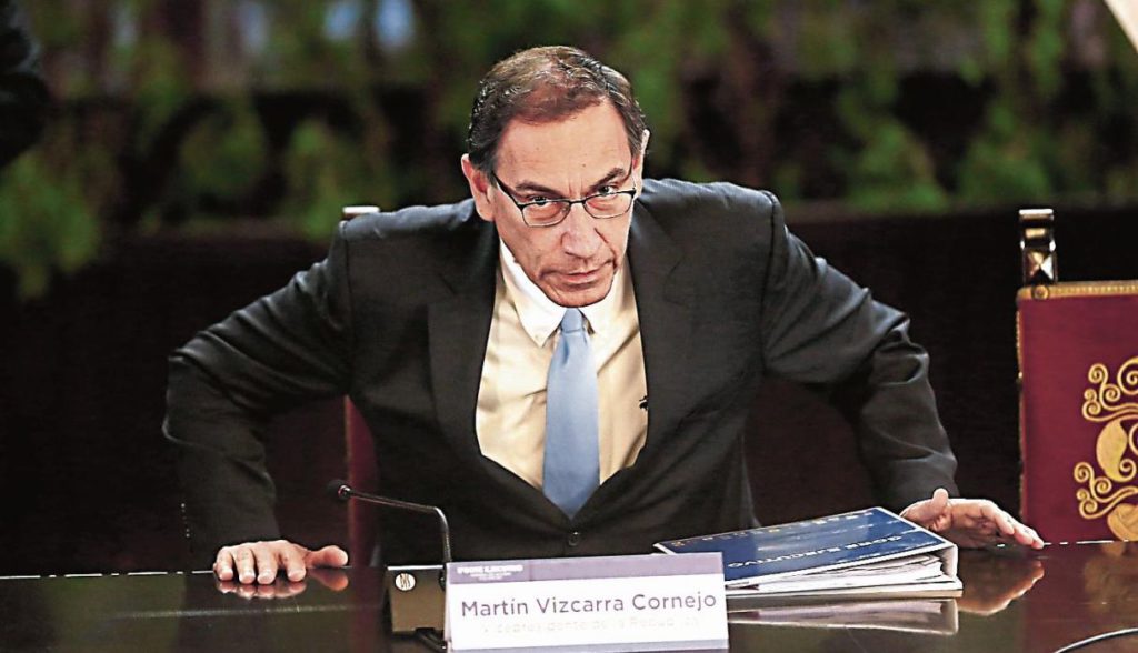 Aprobación de Martín Vizcarra cae por cuarto mes consecutivo | La ...