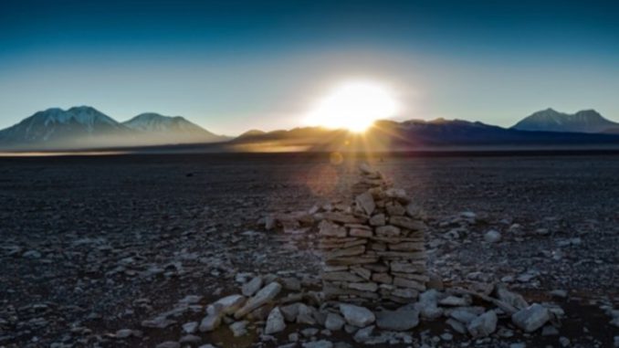 calendario en desierto Atacama chile