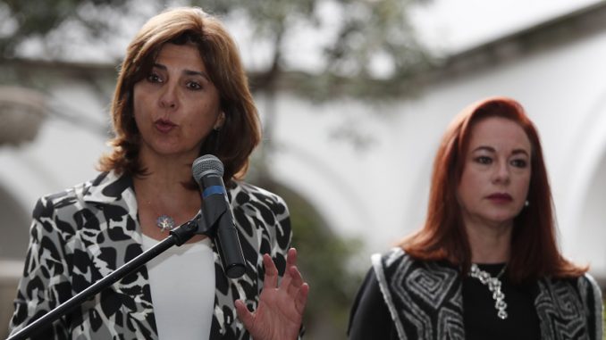 Quito acoge reunión de responsables Ecuador y Colombia tras caso periodistas