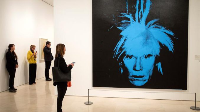 andy warhol selfie malaga